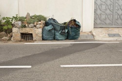 Local flat clearance experts in Colindale